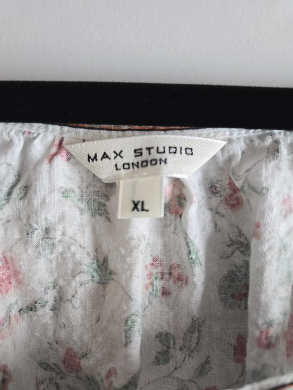 Max Studio XL - Picture 2 of 3